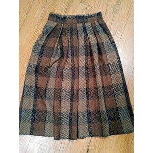 VTG Albee Skirt Womens 11/12 Wool Poly Blend Plaid  Modest Style - Not Lined